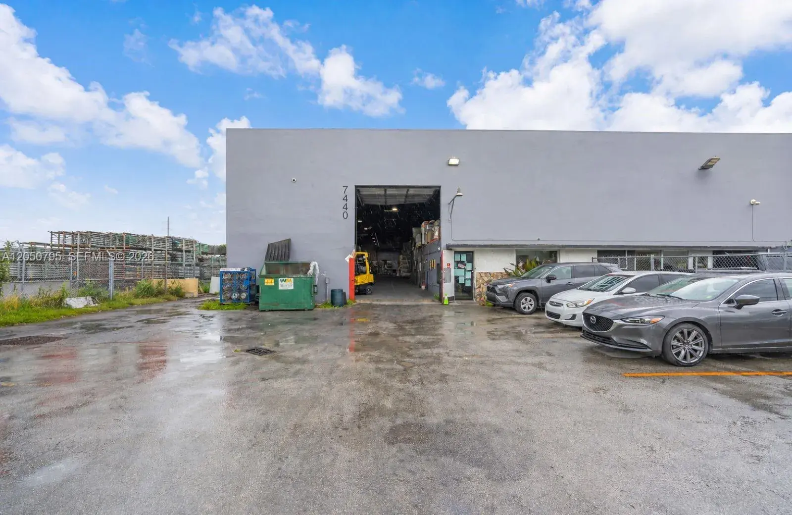 Commercial Sale for sale at 7440 NW 66th St, Miami FL 33166