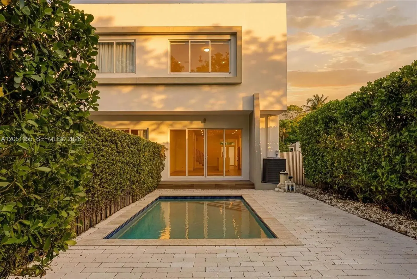 3 bedroom 3 bath Residential for sale at 2852 SW 32nd Ct # 2852, Miami FL 33133