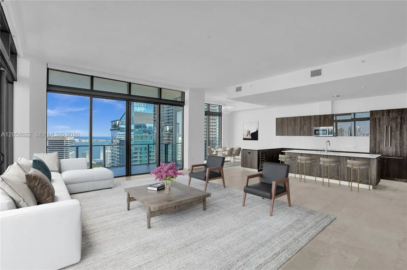 4 bedroom 4 bath Residential for sale at 88 SW 7th St # 4011, Miami FL 33130