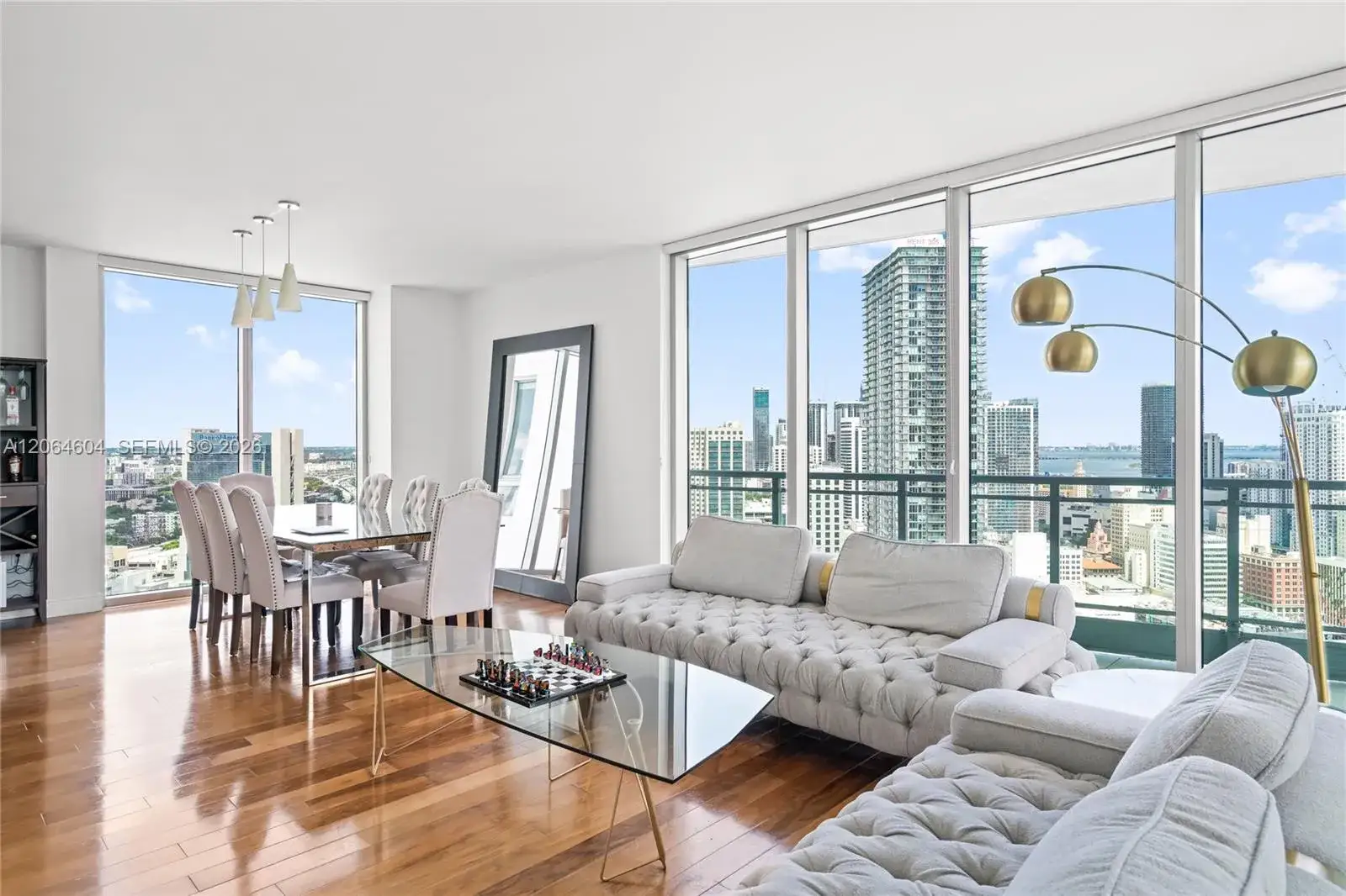 3 bedroom 3 bath Residential for sale at 90 SW 3rd St # 3504, Miami FL 33130