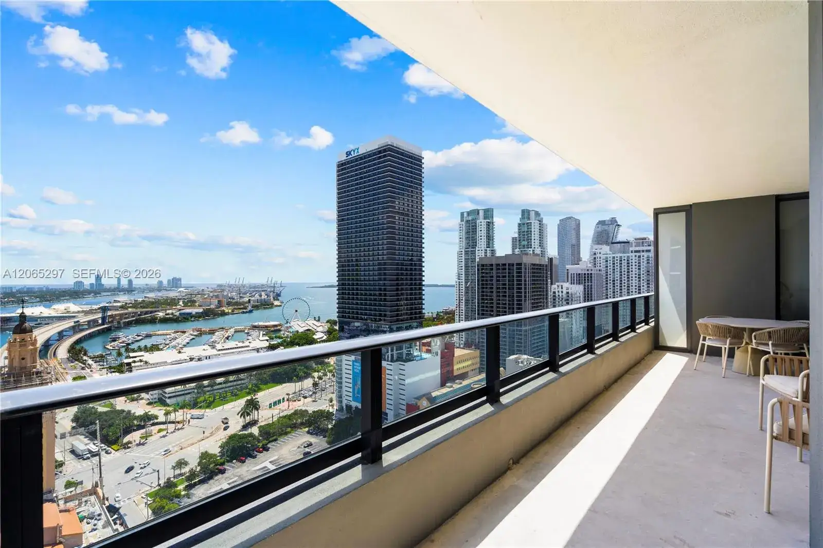 3 bedroom 3 bath Residential for sale at 159 NE 6th St # 2415, Miami FL 33132