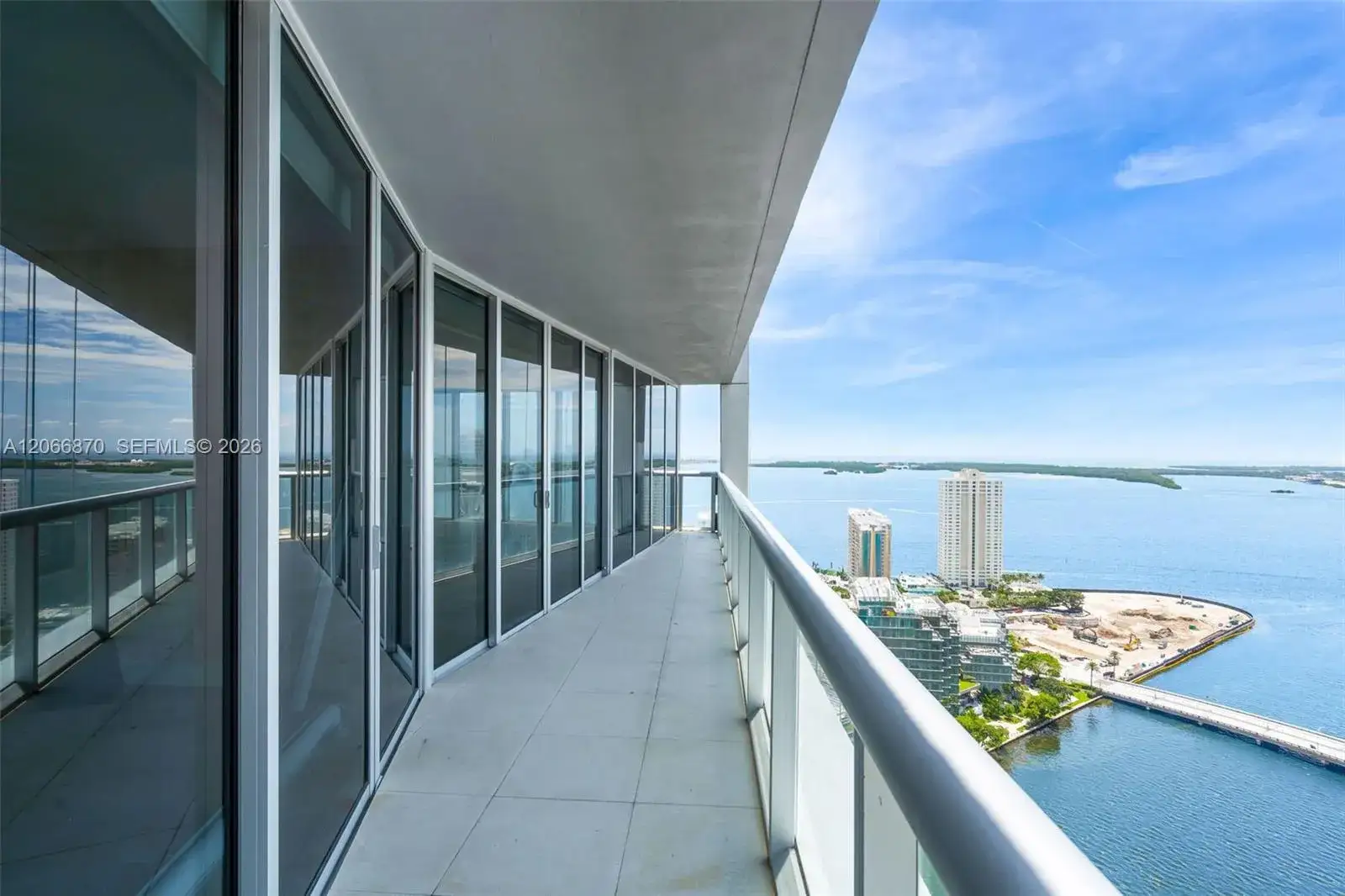 3 bedroom 2 bath Residential for sale at 495 Brickell Ave # 3601, Miami FL 33131