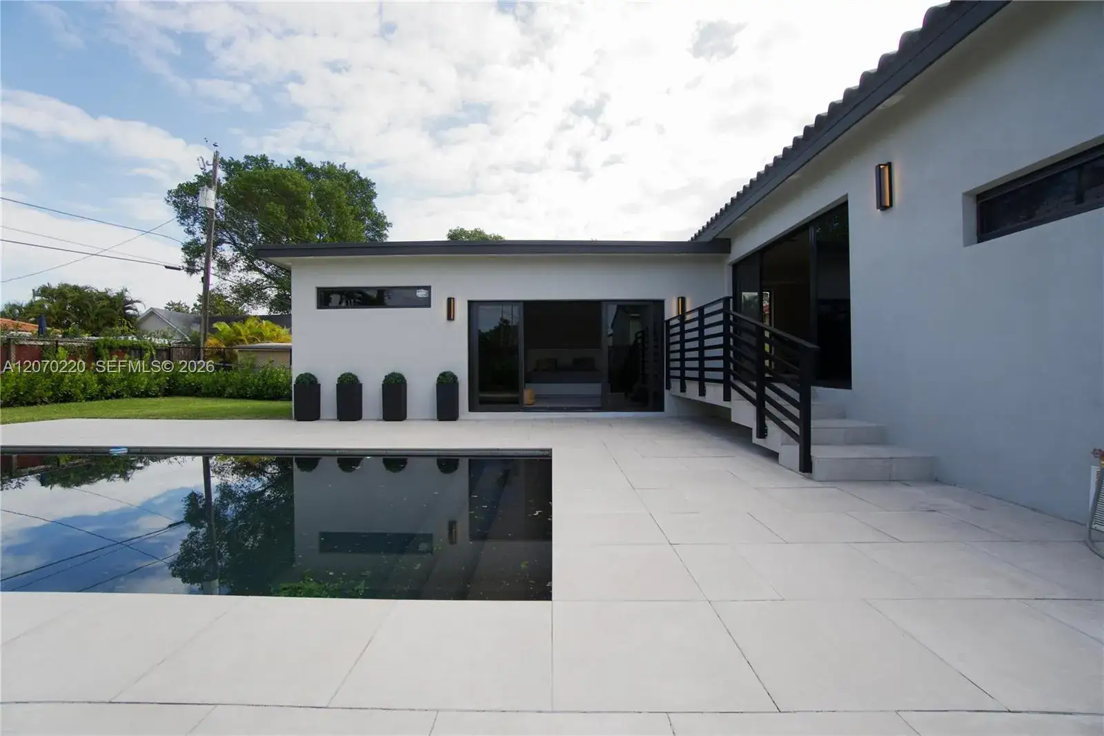 3 bedroom 3 bath Residential for sale at 2155 SW 25th Ter, Miami FL 33133
