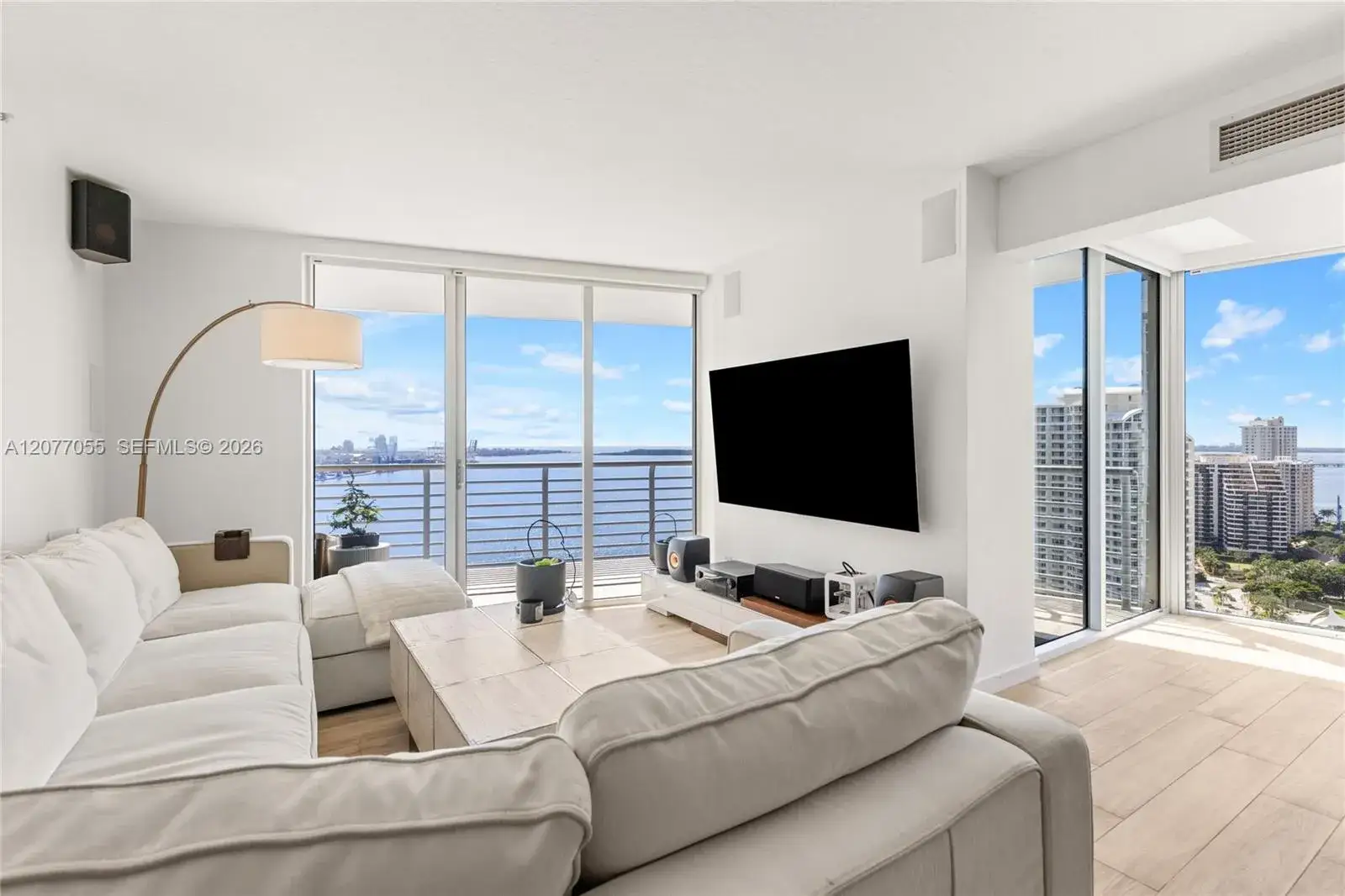 3 bedroom 2 bath Residential for sale at 325 S Biscayne Blvd # 2723, Miami FL 33131