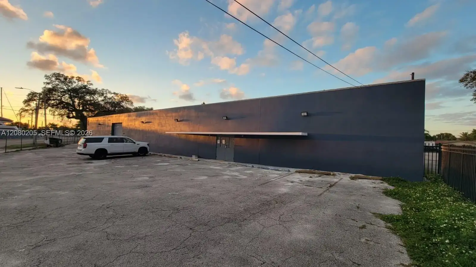 Commercial Sale for sale at 1871 NW North River Dr, Miami FL 33125