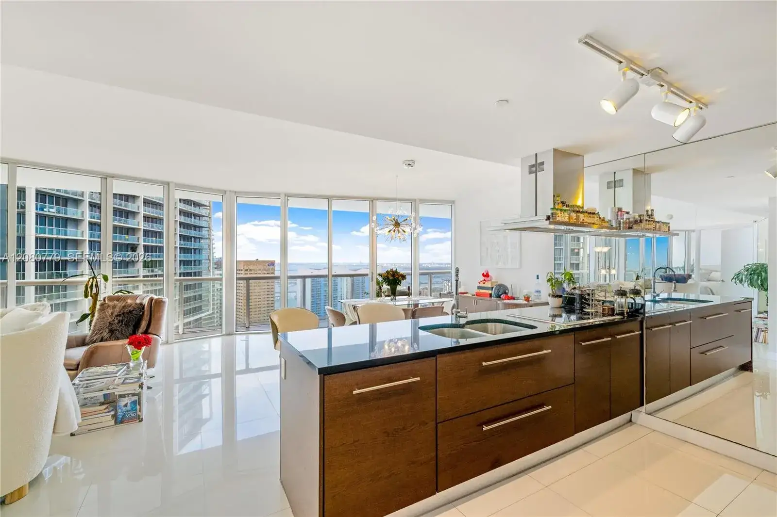 2 bedroom 2 bath Residential for sale at 495 Brickell Ave # 4704, Miami FL 33131