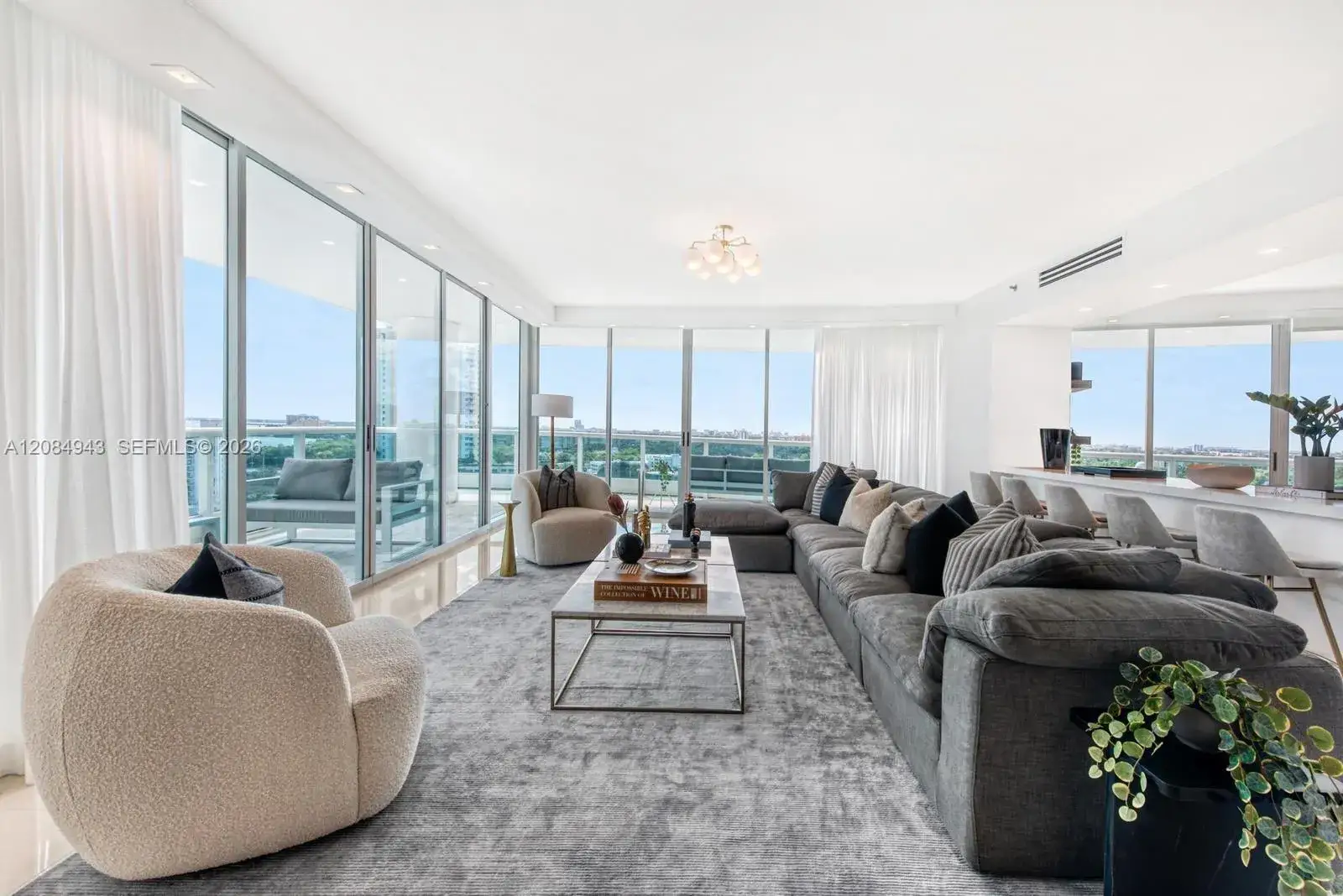 2 bedroom 2 bath Residential for sale at 2127 Brickell Ave # 1605, Miami FL 33129