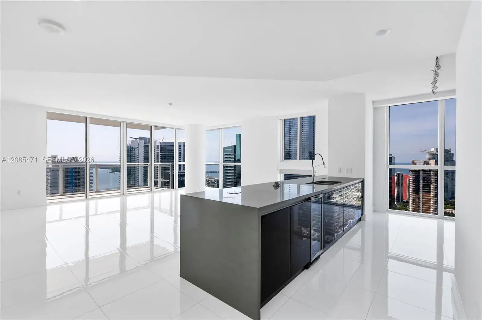 4 bedroom 4 bath Residential for sale at 1080 Brickell Ave # 3901, Miami FL 33131