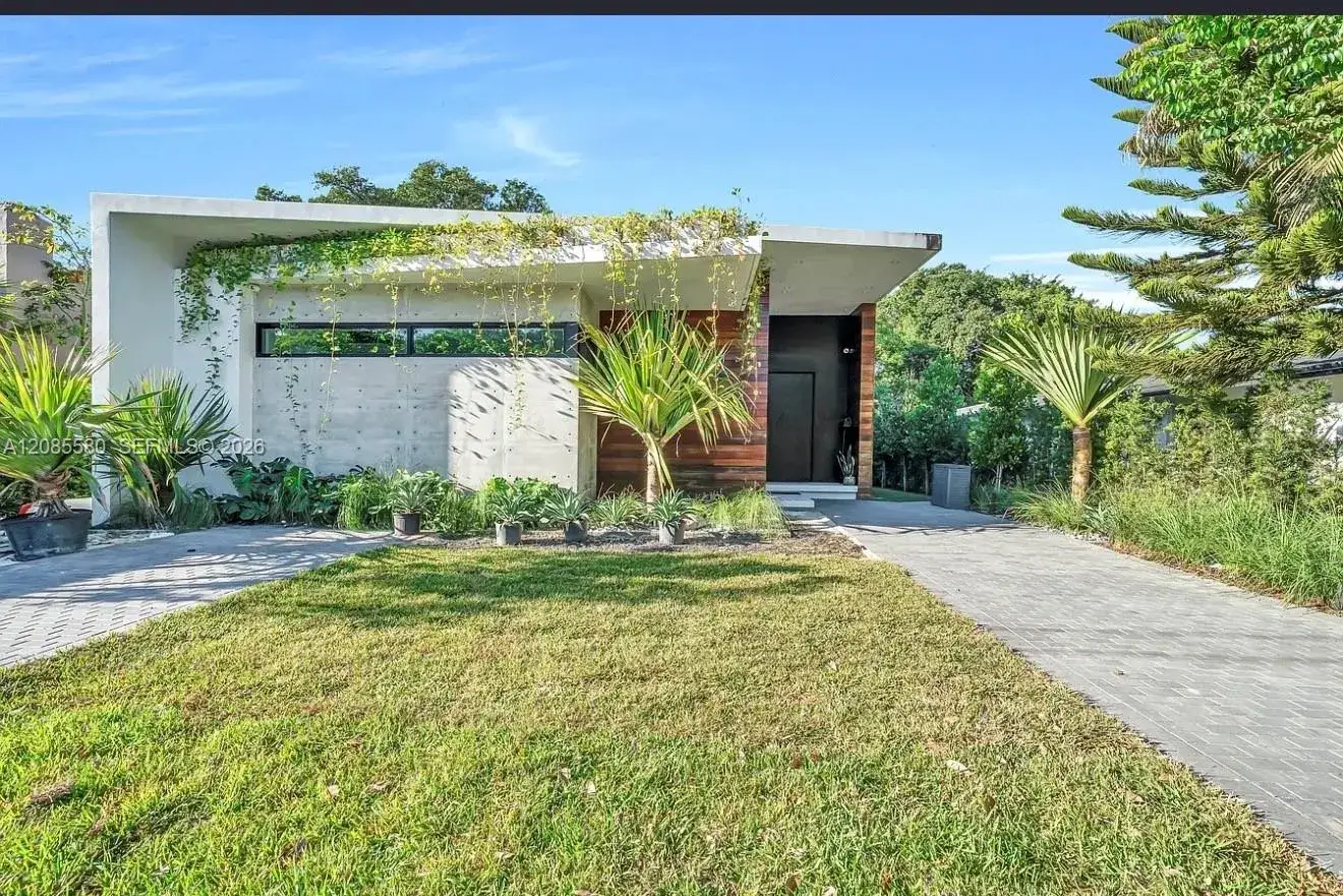 3 bedroom 2 bath Residential for sale at 34 SW 26 Rd, Miami FL 33129