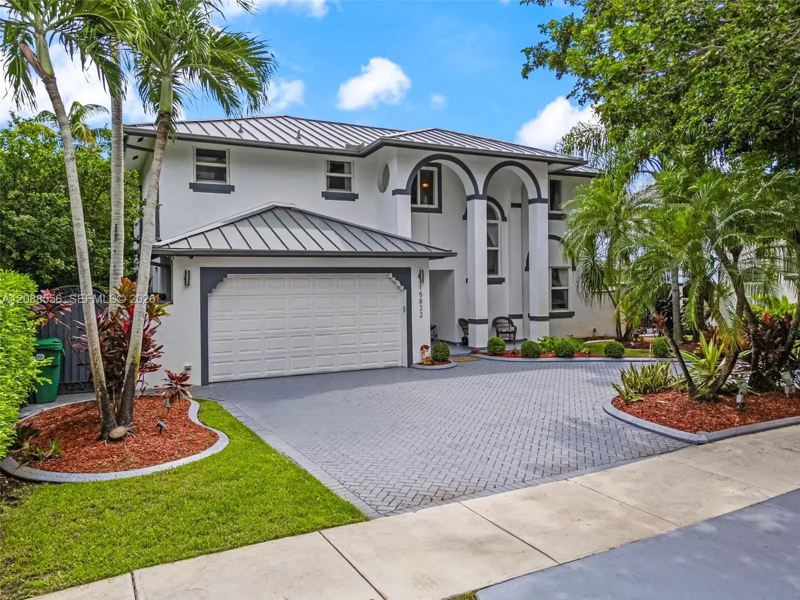 4 bedroom 3 bath Residential for sale at 15822 SW 103rd Ln, Miami FL 33196