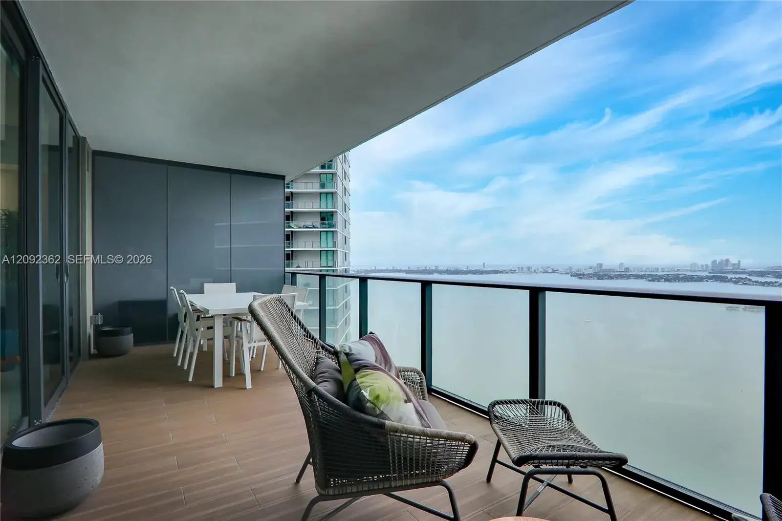 2 bedroom 3 bath Residential for sale at 650 NE 32nd St # 4105, Miami FL 33137