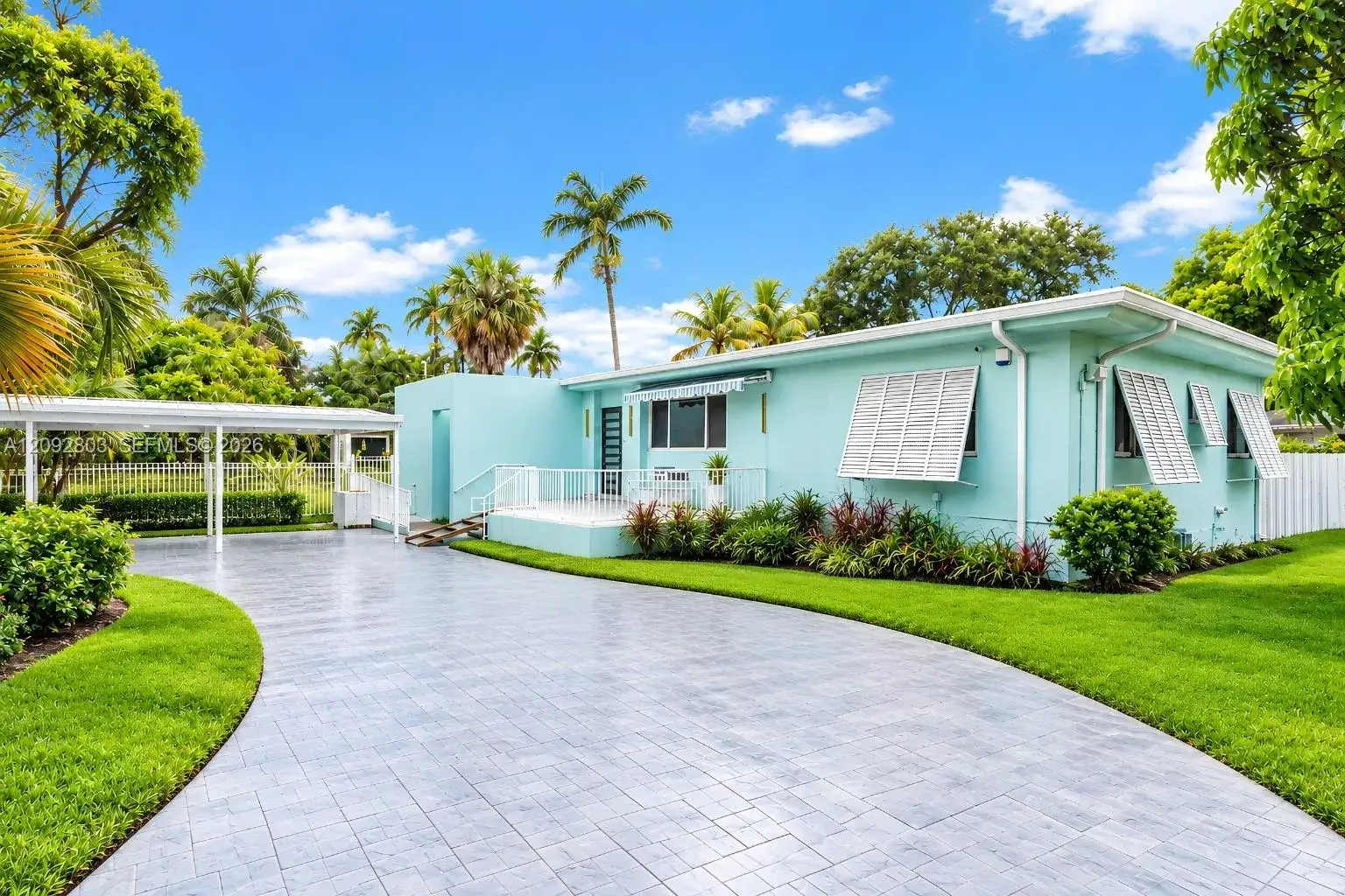 4 bedroom 3 bath Residential for sale at 405 NE 150th St, Miami FL 33161
