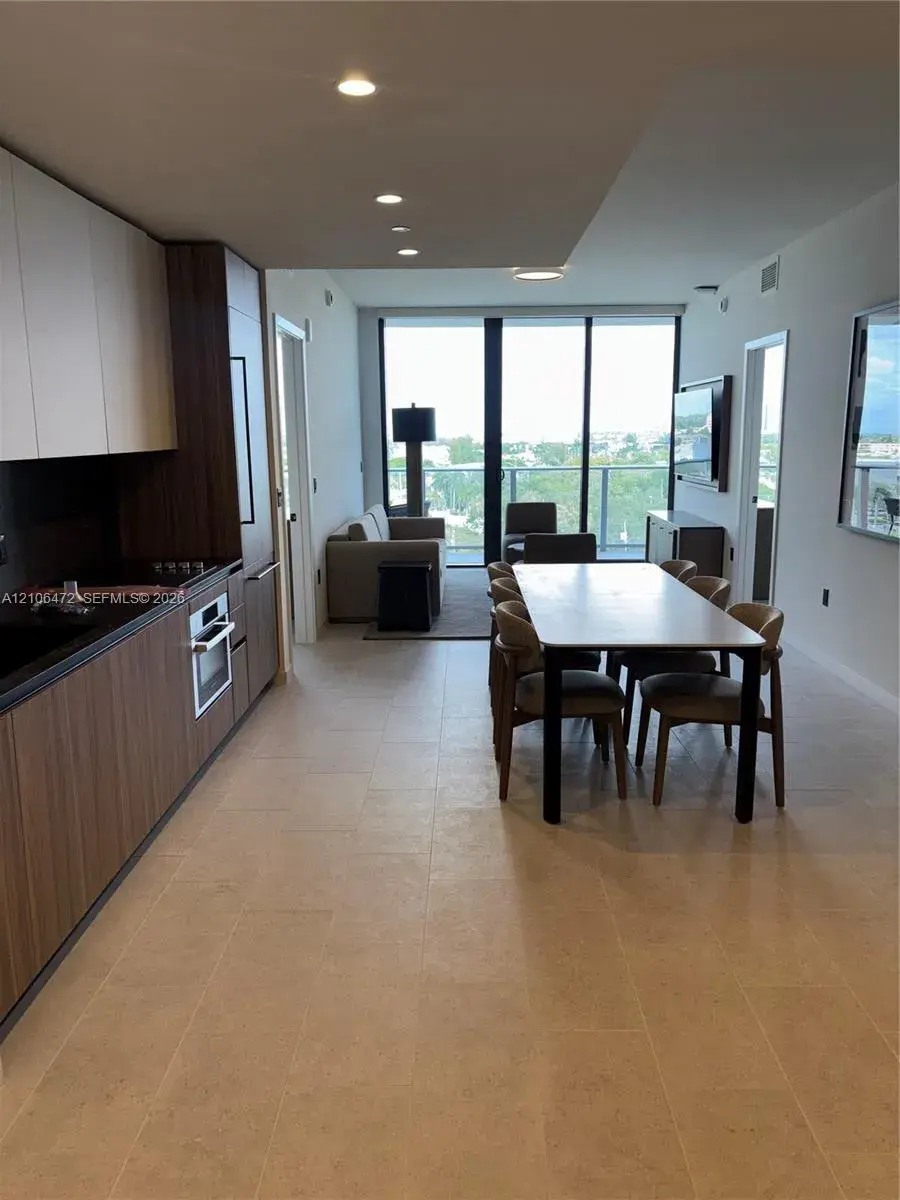 2 bedroom 3 bath Residential for sale at 13899 Biscayne Blvd # 907, Miami FL 33181