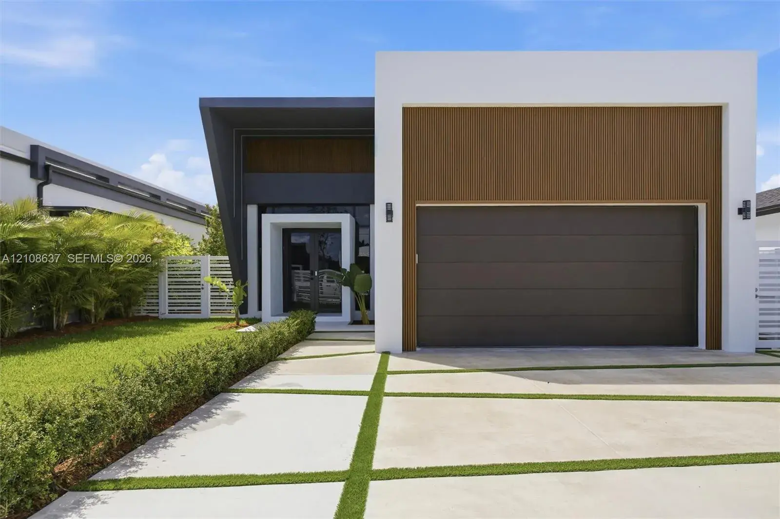3 bedroom 3 bath Residential for sale at 22900 SW 122nd Pl, Miami FL 33170