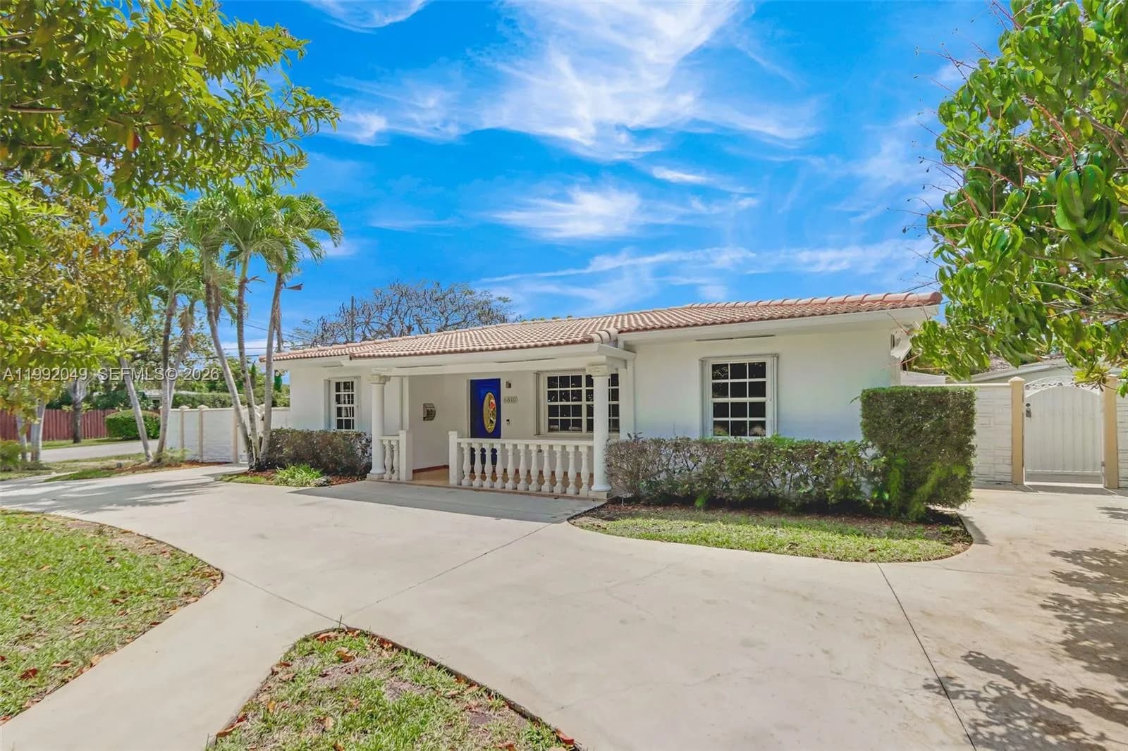 5 bedroom 3 bath for sale at 6810 SW 51 St., Miami FL 33155