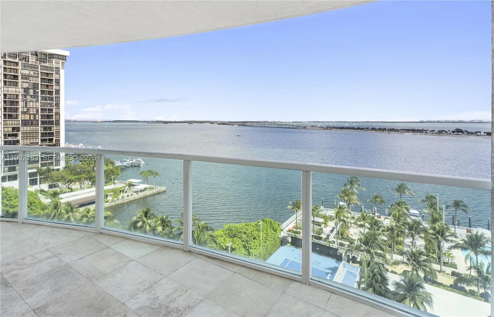 2 bedroom 2 bath for sale at 2101 Brickell Ave # 806, Miami FL 33129
